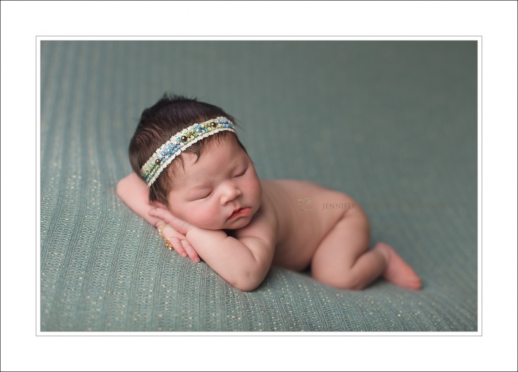 Seattle Newborn Photographer_Jennifer Wilcox Photography_V