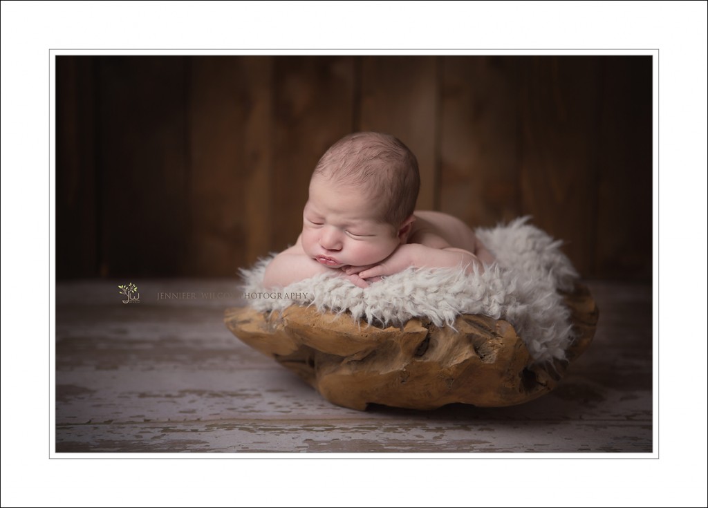 Tacoma Newborn Photographer_Jennifer Wilcox Photography_Baby in bowl