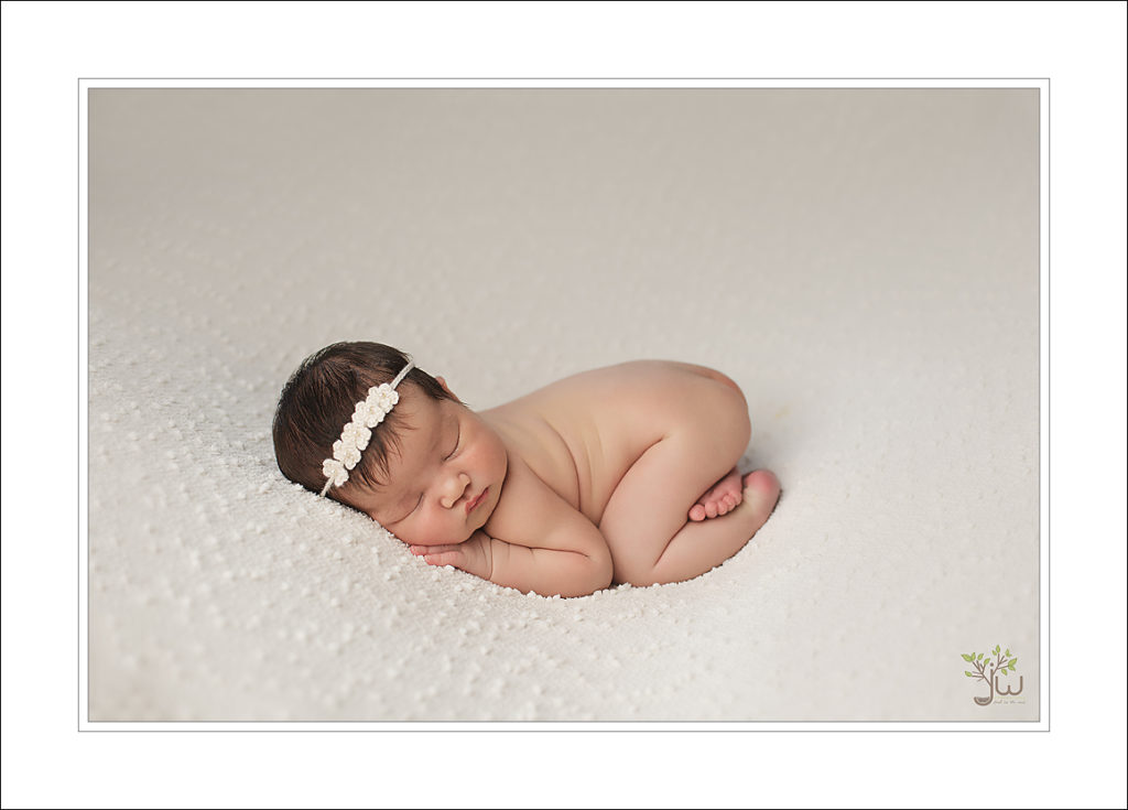 Best Tacoma newborn photographer