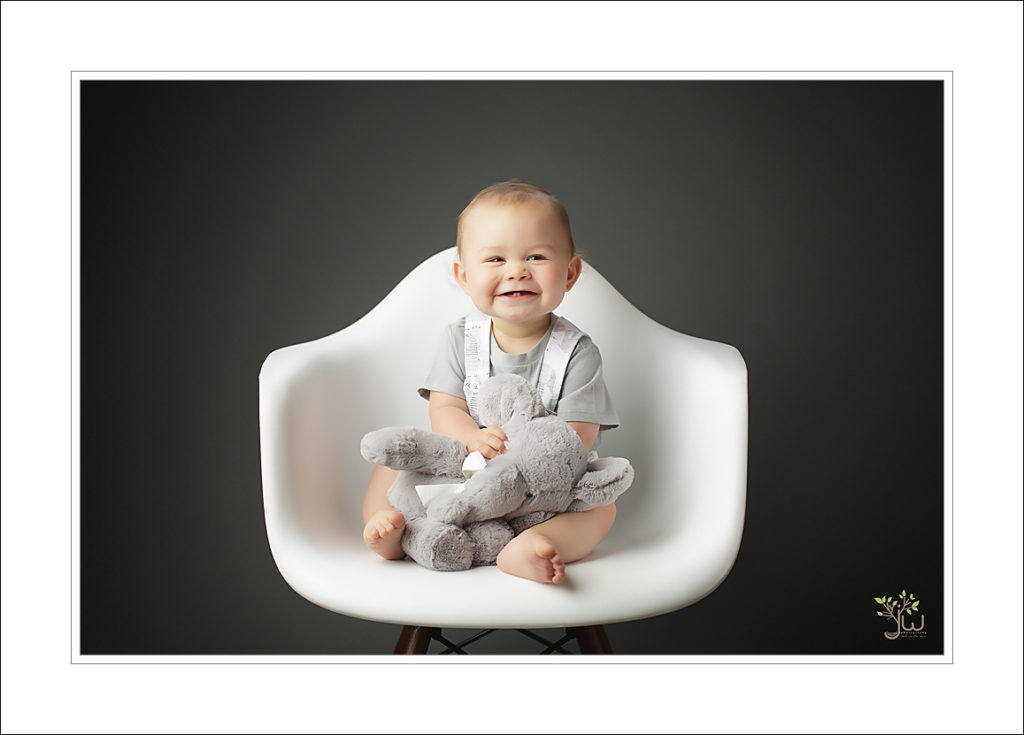 Best Puyallup baby photographer