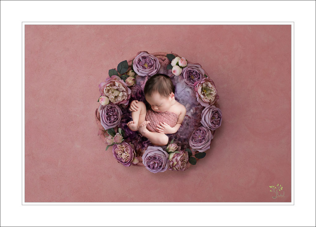 Best Seattle newborn photographer